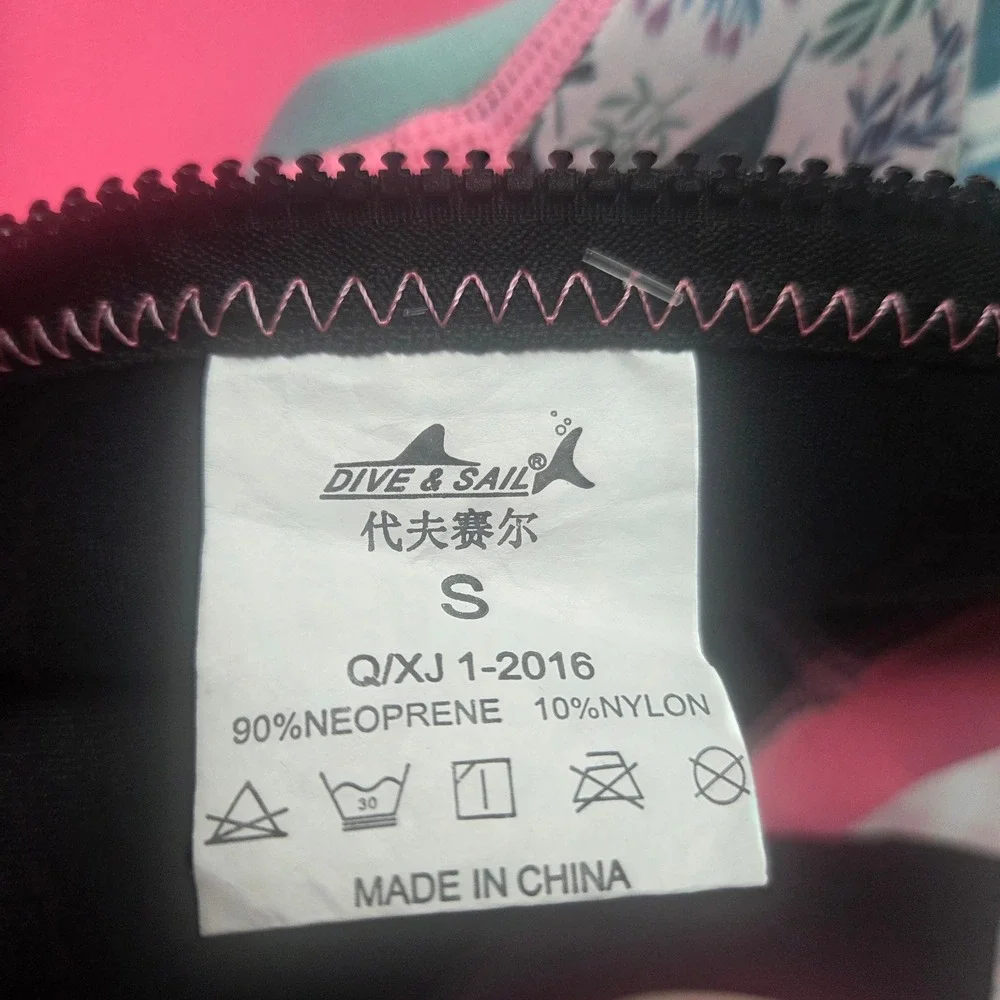 Dive & Sail X-Manta Kids Wetsuit Pink Teal Neoprene Full Body Swim Suit Size S